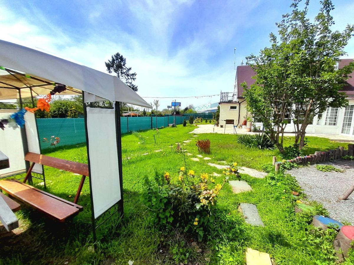 Apartment Family In The Garden Prag